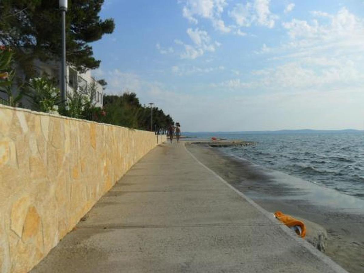 Holiday Apartment Lungomare Privlaka  Kültér fotó